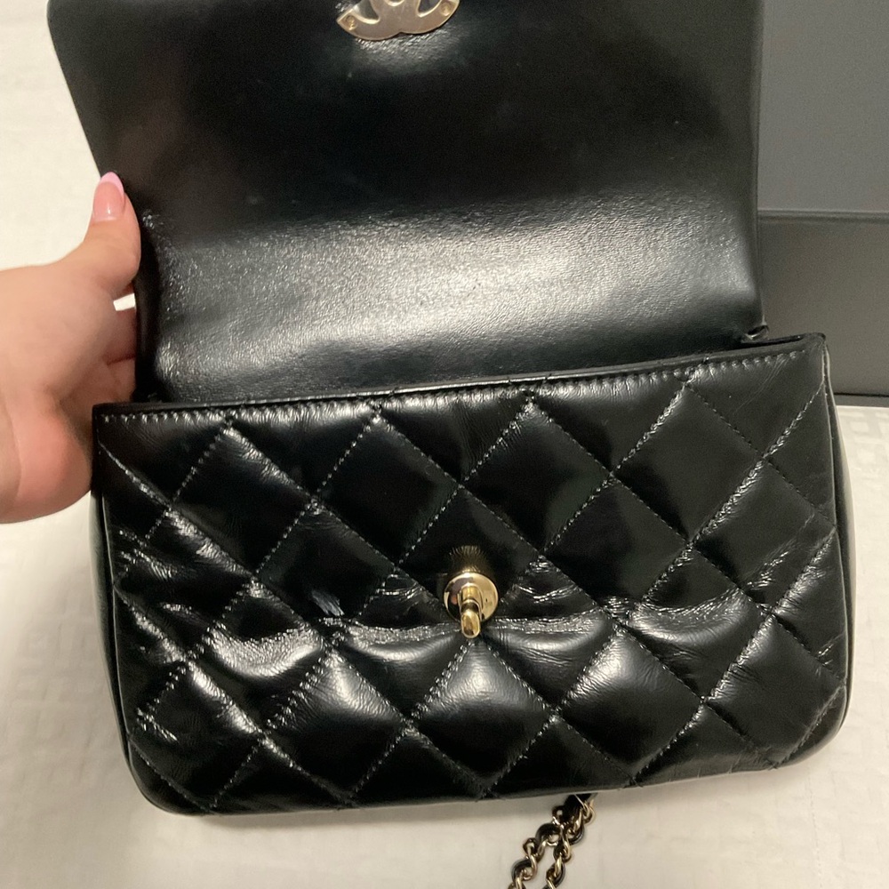 CHANEL Shiny Lambskin Quilted Coco
Trip Flap Bag Black Item #: 1807911 - Picture 3 of 13